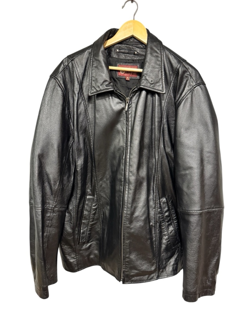 Wilsons Leather Men’s XL Black Genuine Leather Jacket Classic Biker jacket